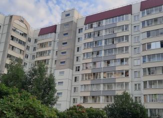 Продаю 3-ком. квартиру, 84.7 м2, Колпино, улица Ижорского Батальона, 14