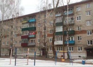 Сдам в аренду 2-ком. квартиру, 46 м2, Кулебаки, улица Адмирала Макарова, 2