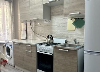 Сдаю однокомнатную квартиру, 35 м2, Великий Новгород, Нехинская улица, 34к1