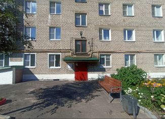 Продается 4-комнатная квартира, 58.7 м2, Мичуринск, Клубная улица, 8