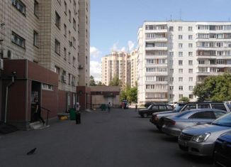 Сдается 3-комнатная квартира, 60 м2, Новосибирск, улица Иванова, 30А, метро Студенческая