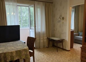 Сдается 2-ком. квартира, 45 м2, Пермь, улица Макаренко