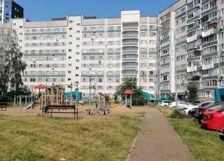 Продажа 3-комнатной квартиры, 65.2 м2, Татарстан, бульвар Главмосстроевцев, 3