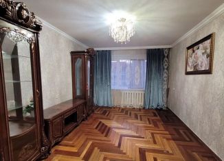 Сдача в аренду 3-комнатной квартиры, 75 м2, Кабардино-Балкариия, улица Тарчокова, 58