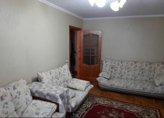 Продажа 2-ком. квартиры, 48 м2, Нальчик, улица Ашурова, 12