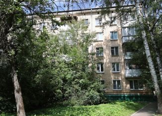 Продам 1-ком. квартиру, 31 м2, Москва, Флотская улица, 4, метро Беломорская