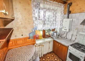 Продажа 3-ком. квартиры, 55.8 м2, Тула, улица Кутузова, 114