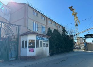 Продажа помещения свободного назначения, 1891 м2, Махачкала, улица Магомедтагирова, 174, Кировский район