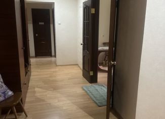 Сдам трехкомнатную квартиру, 85 м2, Бор, улица Луначарского, 202