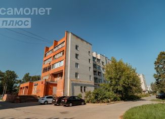 Продаю 3-ком. квартиру, 59.3 м2, Тосно, Московское шоссе, 40