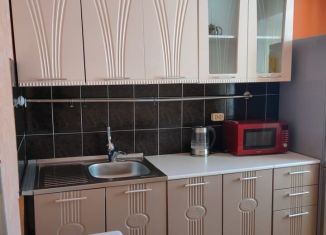 Сдается 2-ком. квартира, 55 м2, Алдан, улица Семёнова, 5