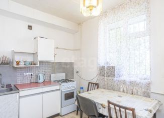 Продам 2-ком. квартиру, 65 м2, Севастополь, проспект Генерала Острякова, 87