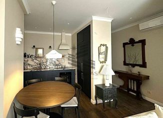 Сдам в аренду 1-ком. квартиру, 40 м2, Сочи, Виноградная улица, 121/7, микрорайон Новый Сочи