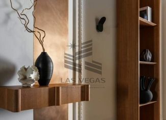 Сдается трехкомнатная квартира, 70 м2, Сочи, улица Войкова, 21, микрорайон Центральный