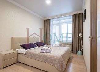 Сдаю двухкомнатную квартиру, 61 м2, Новосибирск, улица Галущака, 15, метро Заельцовская