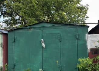 Продаю гараж, 18 м2, поселок городского типа Стройкерамика, Народная улица