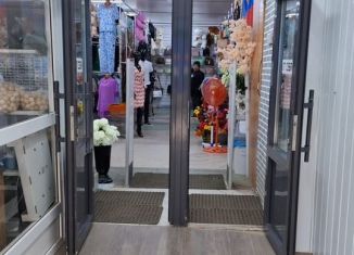 Продаю торговую площадь, 1100 м2, Тула, улица Металлургов, 62