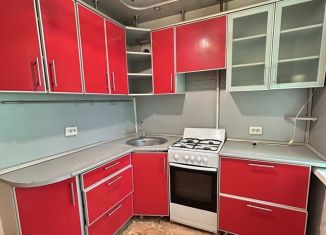 Продажа 2-ком. квартиры, 55.5 м2, Бирск, улица 8 Марта, 20