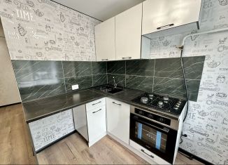 Продам однокомнатную квартиру, 33 м2, Барнаул, 4-я Западная улица, 83