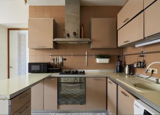 Продается 3-ком. квартира, 93 м2, Ростов-на-Дону, улица Текучёва, 47