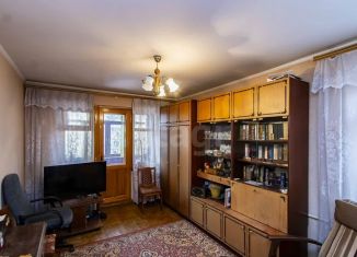 Продается 2-комнатная квартира, 45 м2, Тюмень, улица Парфёнова, 28