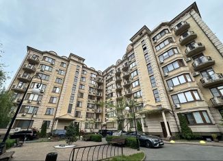 2-комнатная квартира на продажу, 80 м2, Дагестан, улица Дахадаева, 71Б