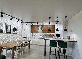 3-комнатная квартира в аренду, 75 м2, Оренбург, Пролетарская улица