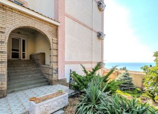 Продаю дом, 379 м2, Ялта, улица Сеченова, 59