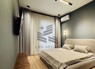 Сдам в аренду 3-комнатную квартиру, 130 м2, Татарстан, улица Касаткина, 23