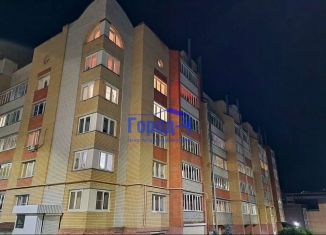 Продам 1-комнатную квартиру, 45.6 м2, Чебоксары, улица Строителей, 5, Ленинский район