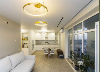 Продам 2-ком. квартиру, 79 м2, Тюмень, Харьковская улица, 72Б