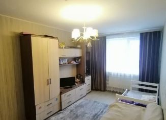 Продам 1-ком. квартиру, 32 м2, Кудрово, Европейский проспект, 14к5