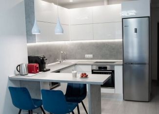 Продам 2-комнатную квартиру, 59 м2, Калининград, Акварельная улица