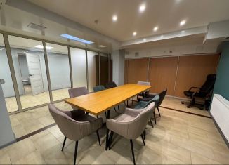 Сдается в аренду офис, 209 м2, Калининград, Комсомольская улица, 85