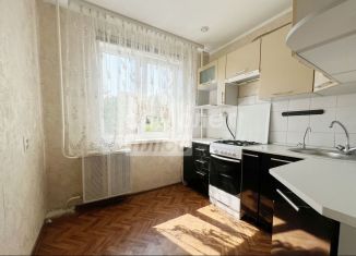 Двухкомнатная квартира на продажу, 46.8 м2, Республика Башкортостан, Интернациональная улица, 115