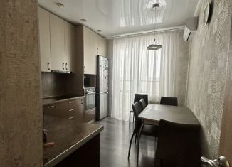 Сдается 3-комнатная квартира, 65 м2, Краснодар, улица им. Героя Яцкова И.В., 1/10, ЖК Мечта