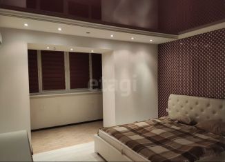 Продажа 2-комнатной квартиры, 60.6 м2, Тюмень, улица 50 лет Октября, 24к1