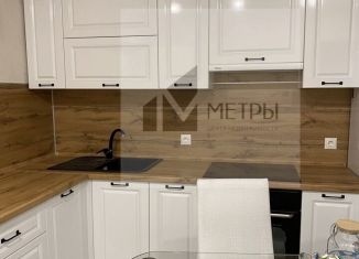 Продажа двухкомнатной квартиры, 66 м2, Тюмень, улица Избышева, 8, ЖК Нефтяник