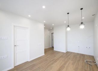 Продаю 1-комнатную квартиру, 40.4 м2, Симферополь