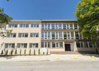 2-ком. квартира на продажу, 66.8 м2, Бахчисарай, улица Грузинова, 61