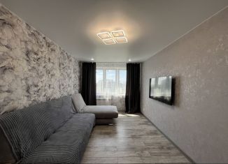 Продам 2-ком. квартиру, 54 м2, Чебоксары, улица Писателя Лаврентия Таллерова, 24, ЖК Солнечный Парк