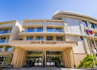 Продам 2-комнатную квартиру, 39.7 м2, Сочи, Курортный проспект, 31