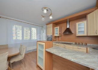 Продаю 2-ком. квартиру, 66.6 м2, Тюмень, Широтная улица, 126к1