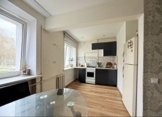 3-ком. квартира на продажу, 55.3 м2, Киров, улица Большева, 17