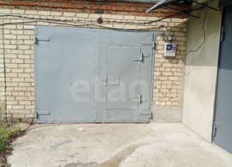 Продаю гараж, 21 м2, Губкин, улица Дзержинского