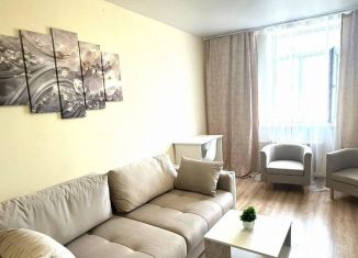 Трехкомнатная квартира в аренду, 83.9 м2, Санкт-Петербург, Миллионная улица, 11, метро Адмиралтейская