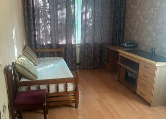 Продаю 1-комнатную квартиру, 30 м2, Серпухов, улица Лермонтова, 78