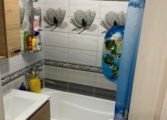 Двухкомнатная квартира на продажу, 50 м2, Заинск, улица Юности, 7А