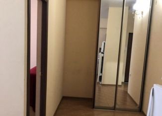 Сдам в аренду двухкомнатную квартиру, 40 м2, Сочи, Вишнёвая улица, 18/3, микрорайон Макаренко