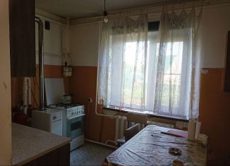 Продам 3-комнатную квартиру, 65 м2, Ростовская область, Светлая улица, 36